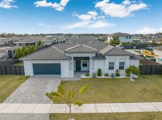 19100 SW 132nd Pl, Miami, FL 33177