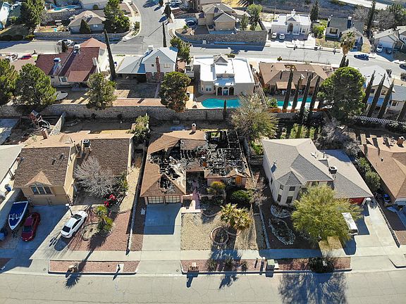 3rd image of 724 Villa Vanessa Dr