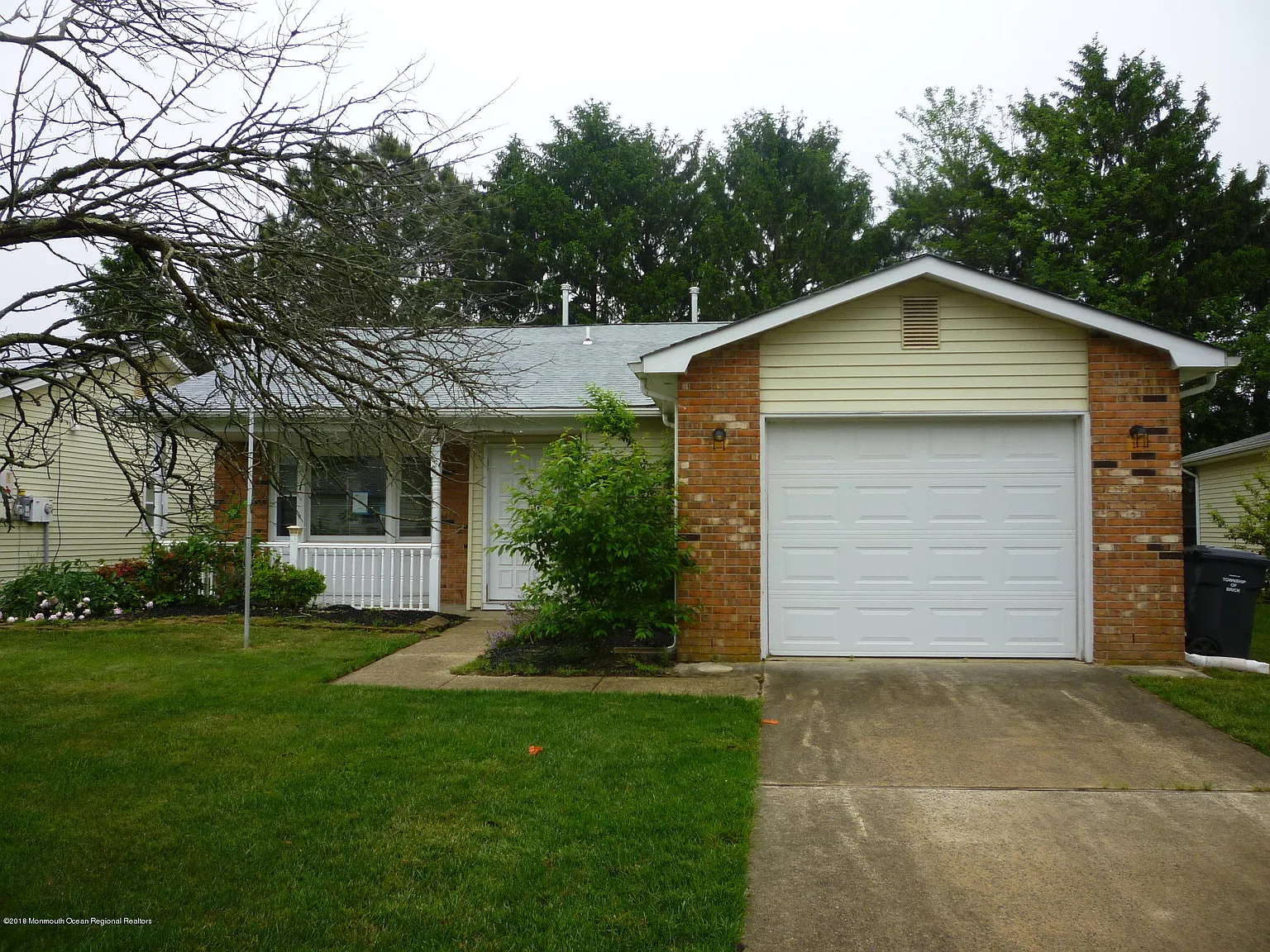 3 Lauren Ln photo 1