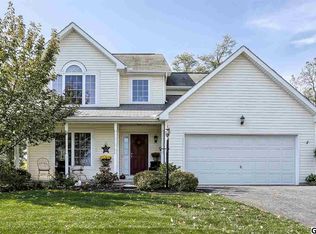 212 Jacobs Creek Dr, Hershey, PA 17033