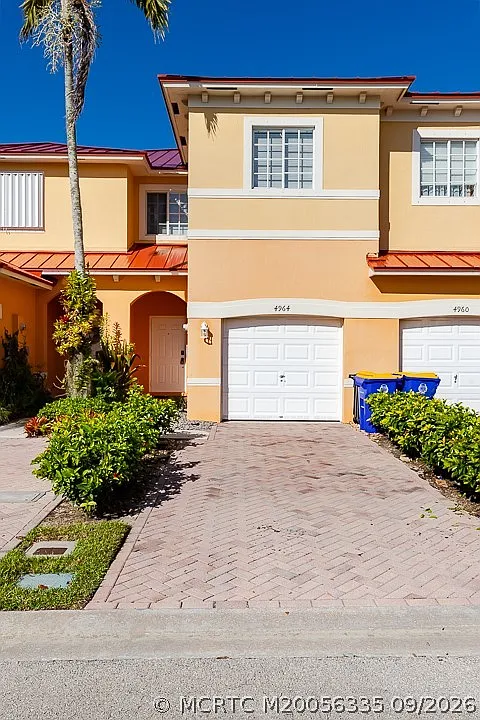 3 bed, 2.5 bath, 1530 sqft, $2,850 — Photo 4
