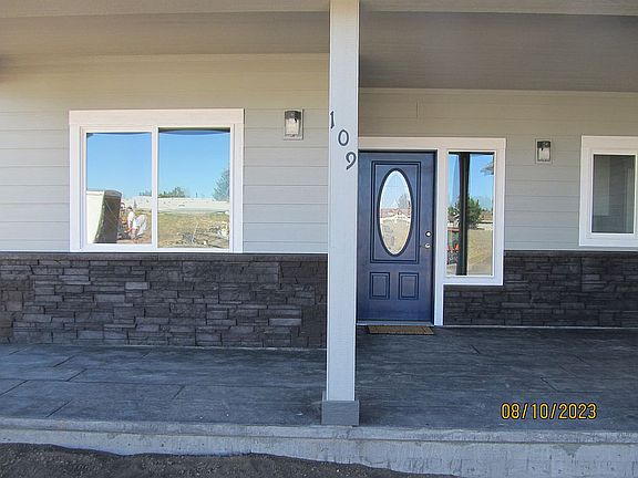 Front with rock work