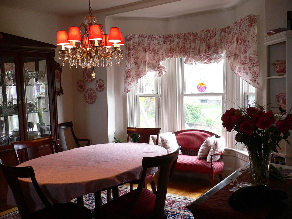 Dining room with bay window facing yard