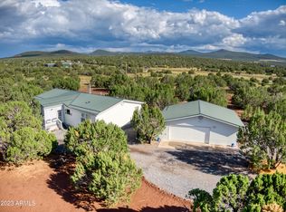 34 N 3473rd, Vernon, AZ 85940