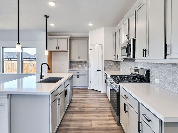 6th image of this home