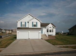 11227 N Madison Ave, Kansas City, MO 64155