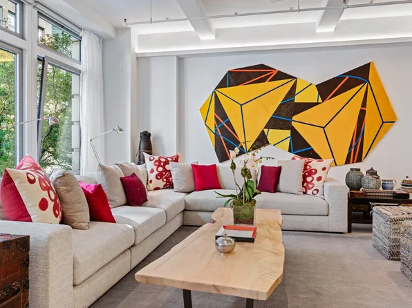 50 West 29th Street 2E image 2 of 14