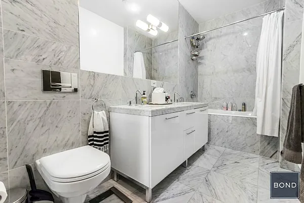 Rented by Bond New York | media 36