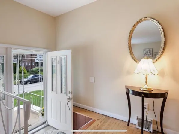 8116 Burholme Ave, Philadelphia, PA 19111