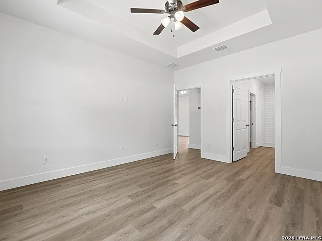 609 Elm St — Photo 20