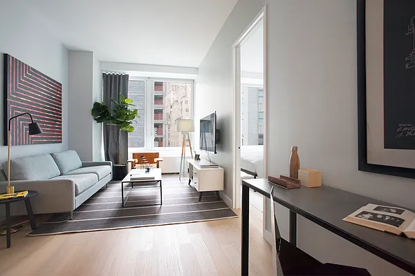 Rented by Metro Loft Management | media 3
