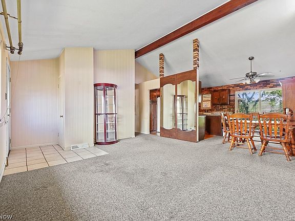 5th image of 6115 Fry Rd