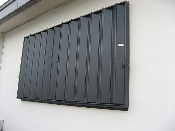  Hurricane Shutters