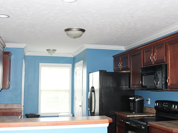 4th image of 430 Short Bluff Dr