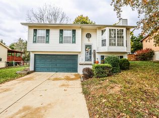 3240 Lupine Dr, Arnold, MO 63010