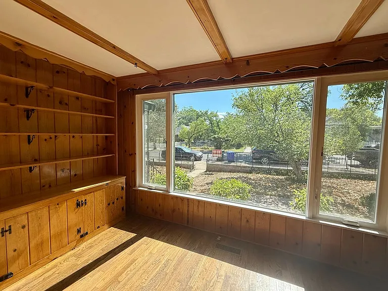 140 Garden St — Photo 10