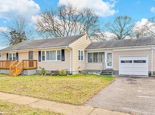 210 W Cape May Ave, Ocean Gate, NJ