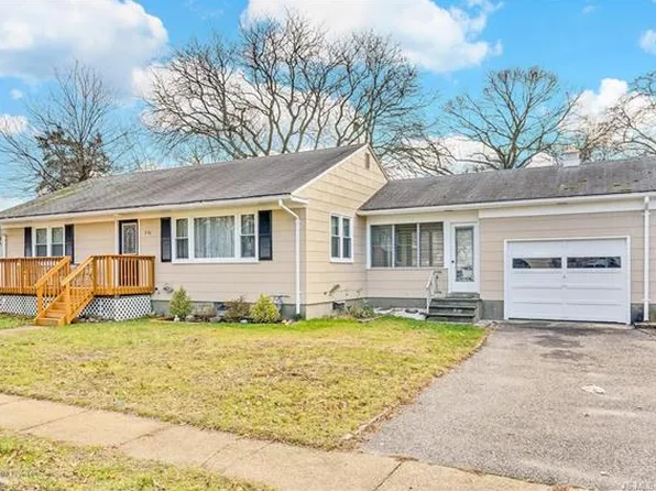 210 W Cape May Ave, Ocean Gate, NJ 08740