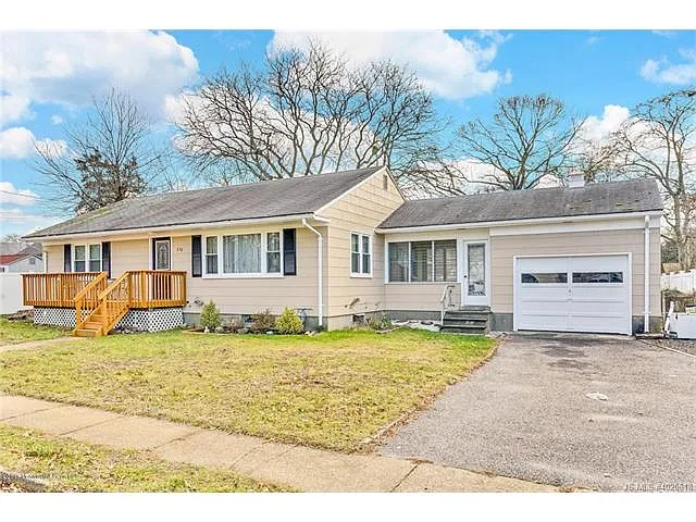 210 W Cape May Ave photo 1