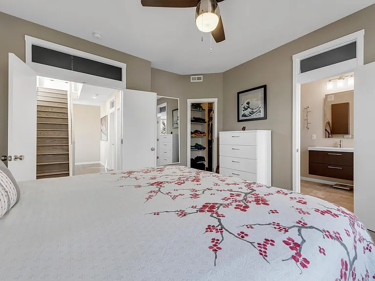 2250 W 31st Ave — Photo 34