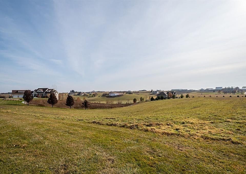 2nd image of 20921 93rd St Lot 8
