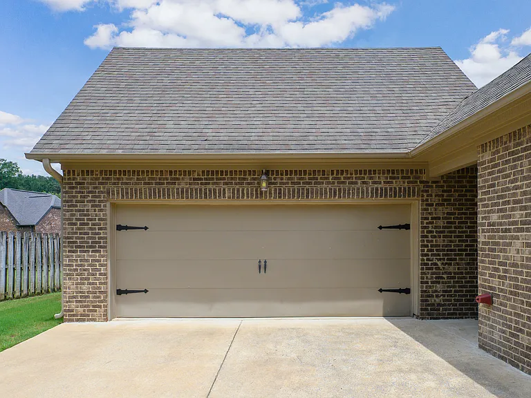 6395 Black Creek Loop S — Photo 47