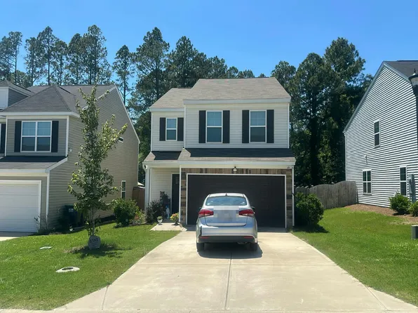 1382 Tanreall Dr, Lexington, SC 29073