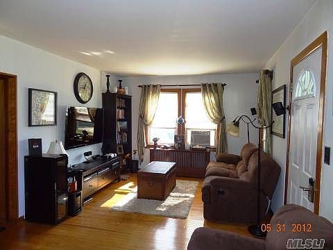 1st image of 27 Central Blvd