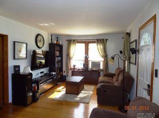 27 Central Blvd, Bethpage, NY 11714