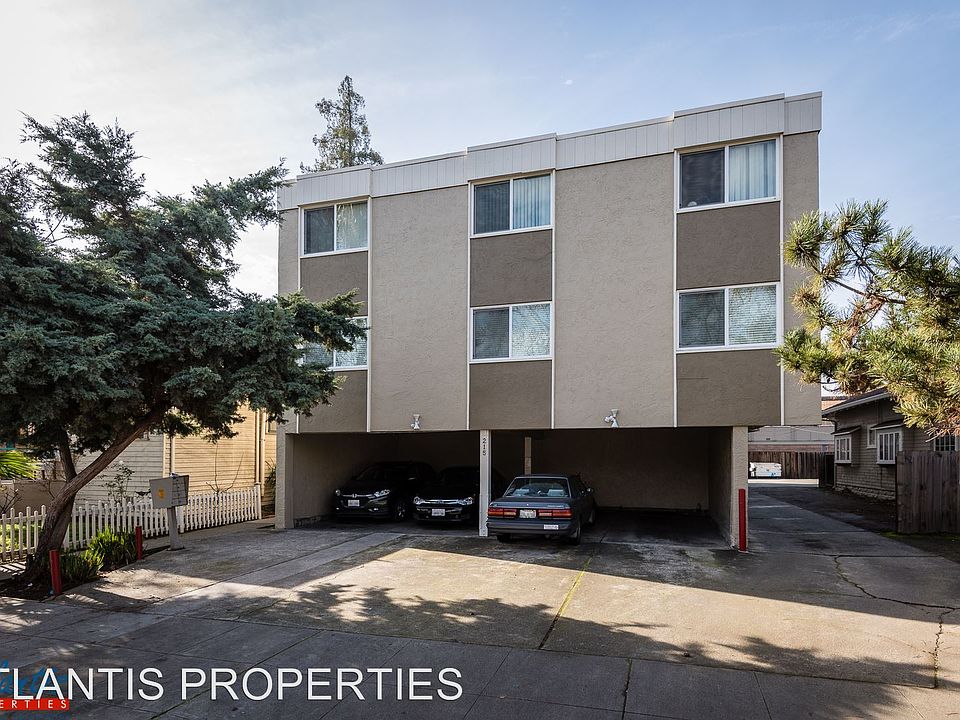 1st image of 215 S 12th St APT 07