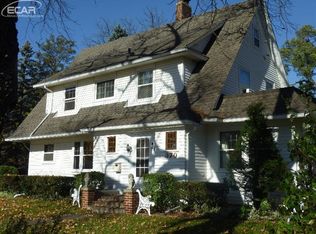 370 W Grant St, Caro, MI 48723