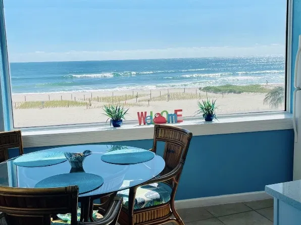 3401 NE 10th St APT 4, Pompano Beach, FL 33062