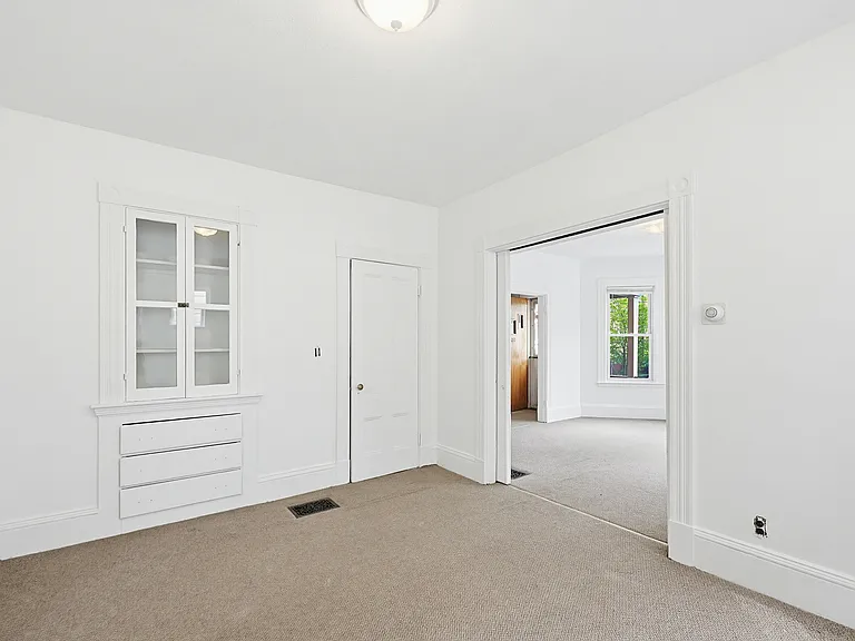 30 Stone Ave #30 — Photo 9