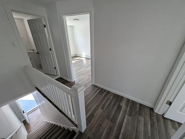 803 N Indiana Ave — Photo 16