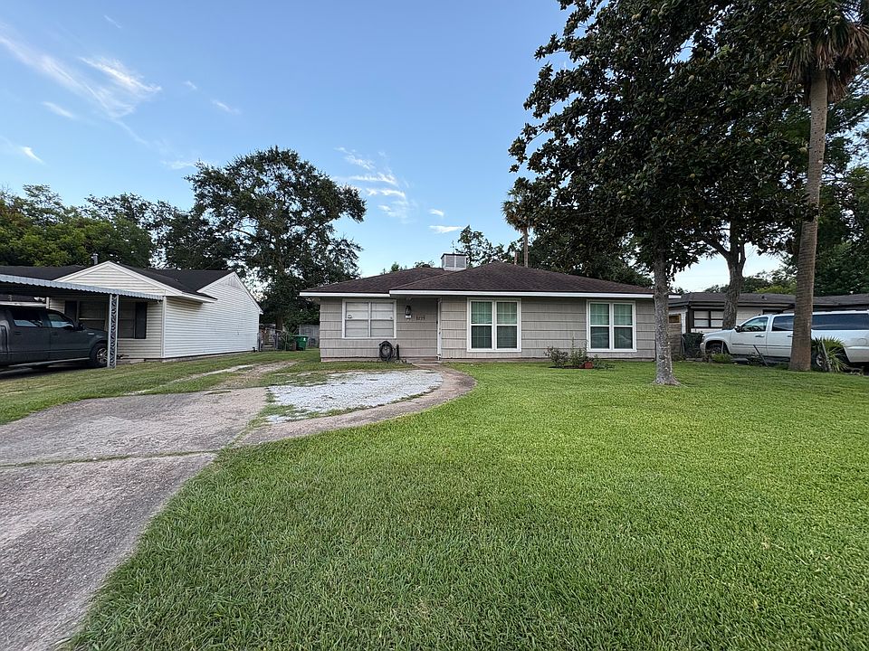 1st image of 8639 Sonneville Dr