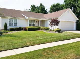 16779 N Fork Ridge Dr, Florissant, MO 63034