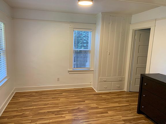 4th image of 778 N Roswell Ave #778