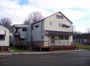 1413 6th Ave, New Brighton, PA 15066