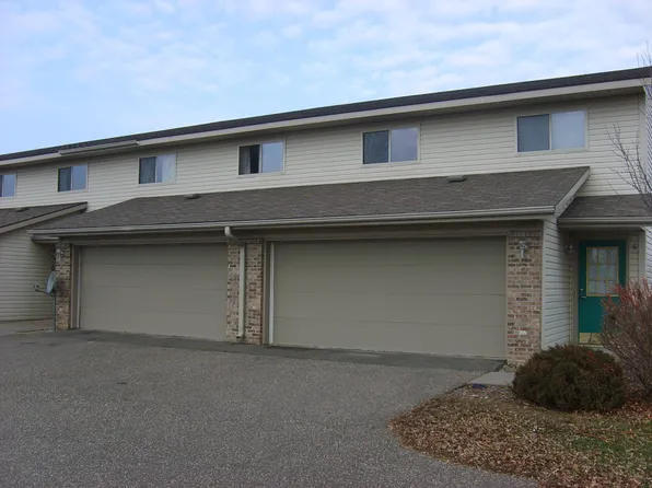 722 Shane Park Cir APT 2, Prescott, WI 54021