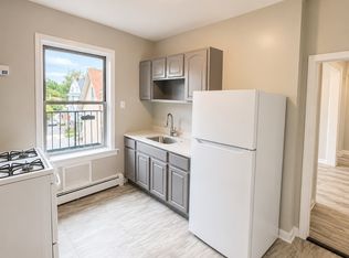 376A Park Ave #26, East Orange, NJ 07017