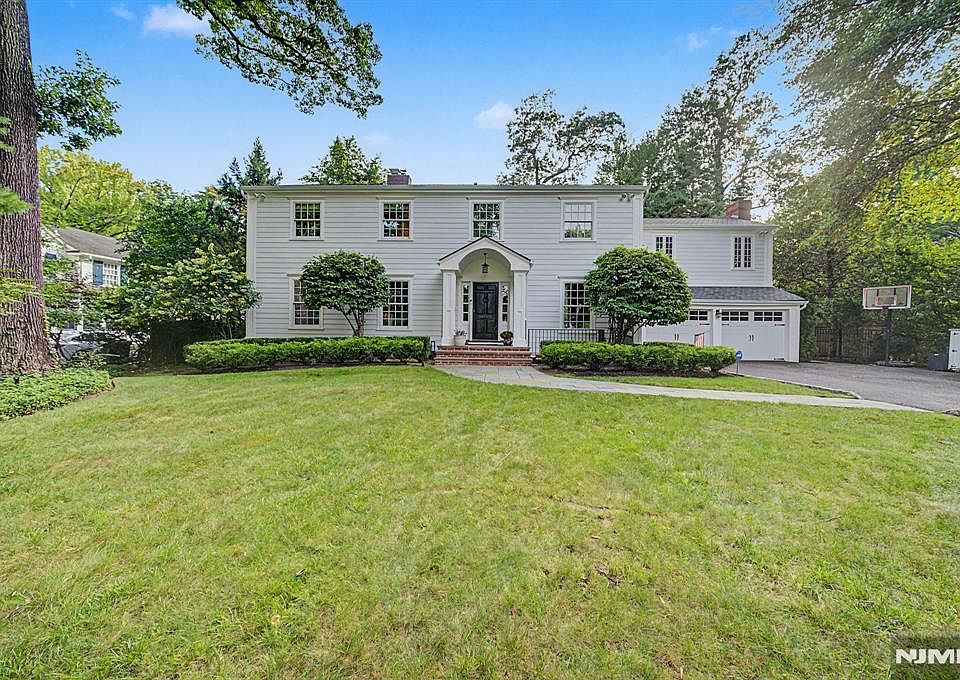 1st image of 22 Birchwood Place