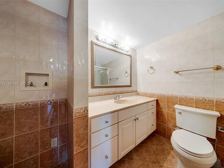 600 Three Islands Blvd #212 — Photo 27