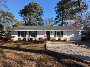 3512 Middle Sound Loop Rd, Wilmington, NC 28411