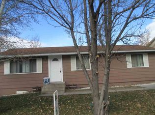 229 Taylor St, Rock Springs, WY 82901