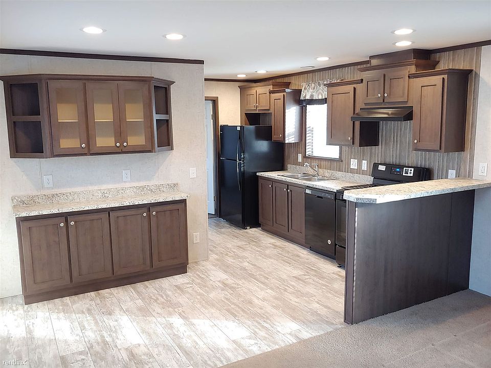 1st image of 23 Apple Ln