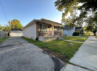 8261 Packard Ave, Warren, MI