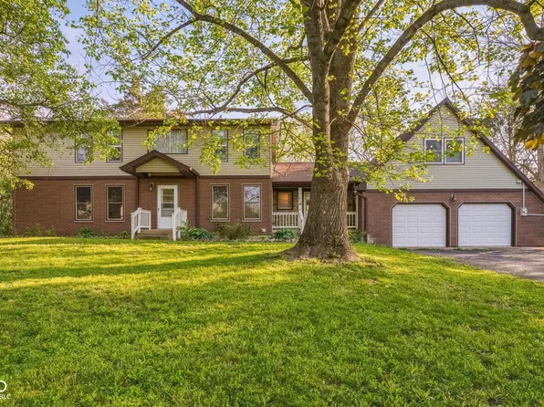 8 Mill Spgs, Coatesville, IN 46121