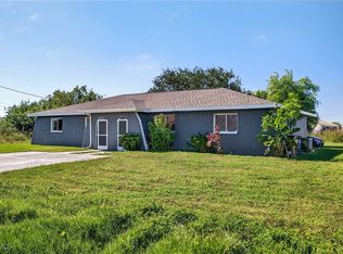 1120/1122 Gilbert Ave S, Lehigh Acres, FL 33973