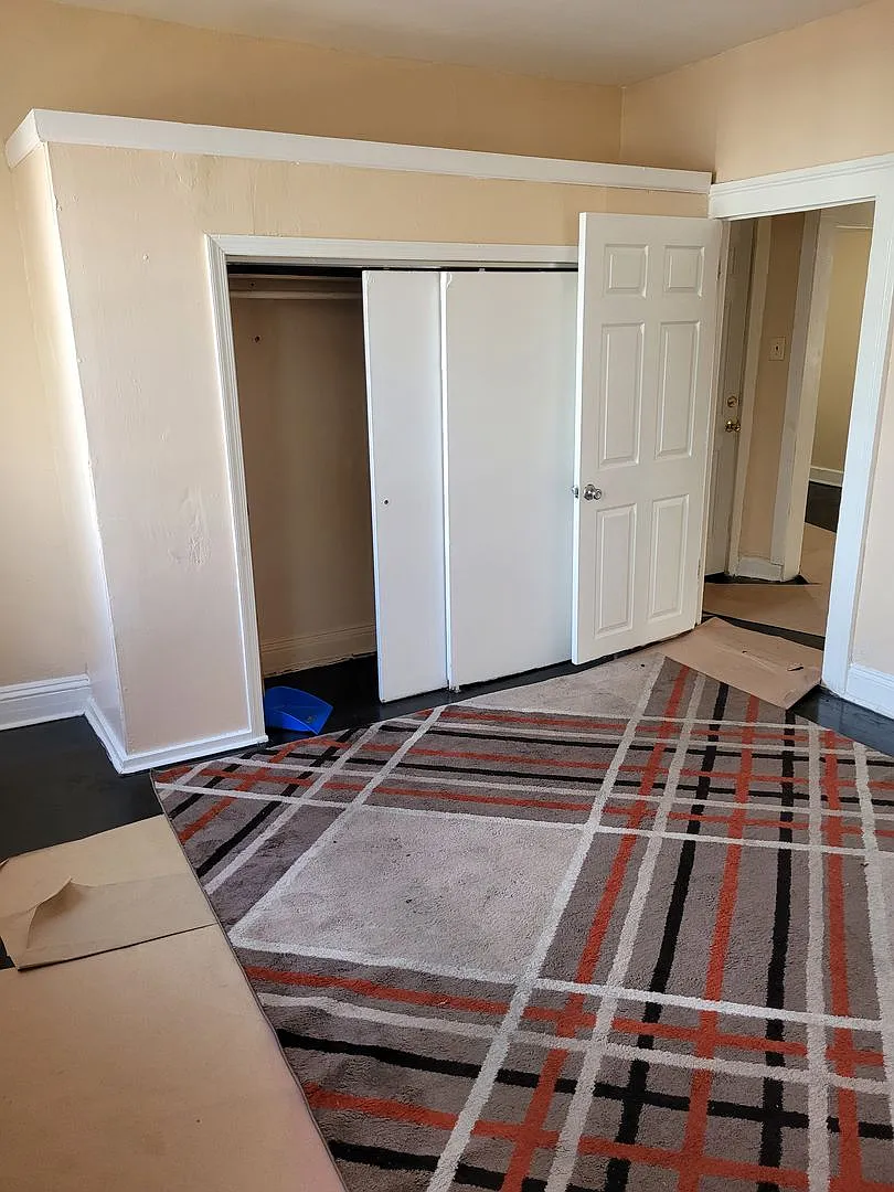 90 Cutler Street — Photo 3