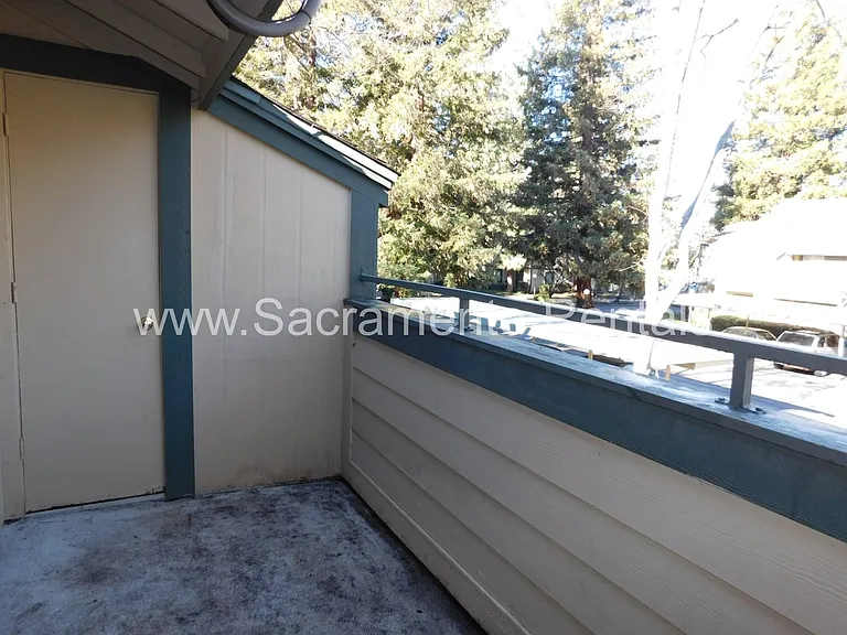 750 Del Verde Cir #2 — Photo 18